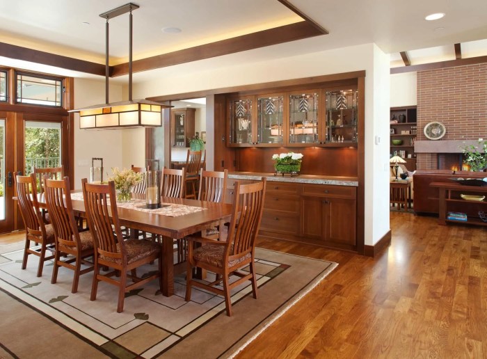 How to decorate a craftsman dining room